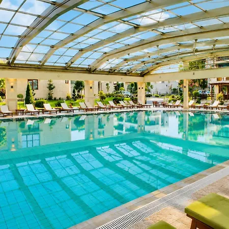 Апартаменти Boutique 1br | Long Sea View Next To The Шкорпиловці