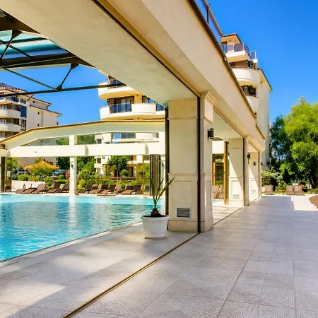 Apartment Boutique 1br | Long Sea View Next To The *